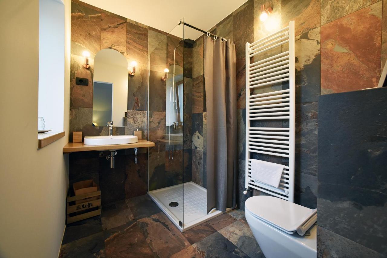 Art&deco Homestay *